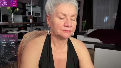 Roxana online show from 02/16/25, 05:48