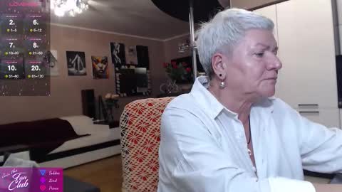 Roxana online show from 10/08/25, 06:16