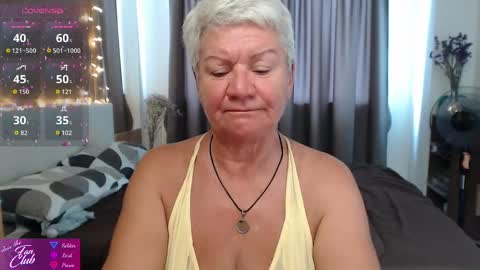 Snapshot of roxana_brooks chatting on 05/31/26, 01:25 Roxana online show from 05/31/26, 01:25