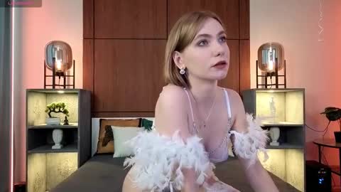 Roxana online show from 10/09/25, 08:12