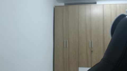 Roxana online show from 09/20/25, 10:44