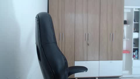 Roxana online show from 02/28/26, 06:42