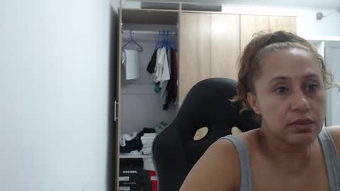 Snapshot of roxanalove7 chatting on 06/07/26, 09:51 Roxana online show from 06/07/26, 09:51