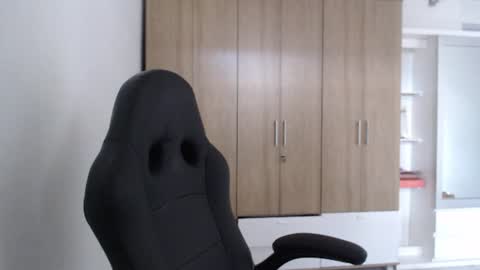 Snapshot of roxanalove7 chatting on 07/21/26, 07:49 Roxana online show from 07/21/26, 07:49