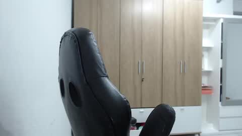 Snapshot of roxanalove7 chatting on 07/23/26, 02:31 Roxana online show from 07/23/26, 02:31