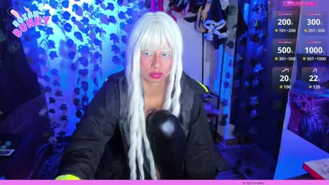 roxxy online show from 02/08/25, 05:08