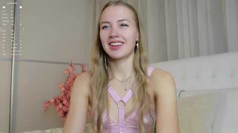 Anna Lokiss online show from 10/04/25, 12:14