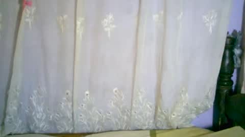 roxanne_98 online show from 02/15/25, 03:09