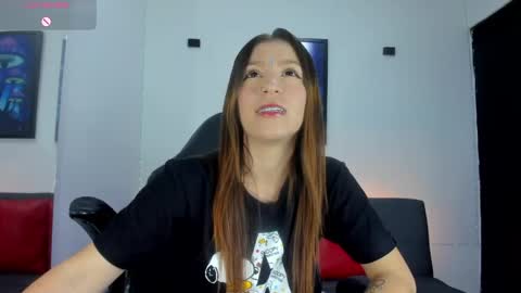 roxanne online show from 03/18/26, 07:50