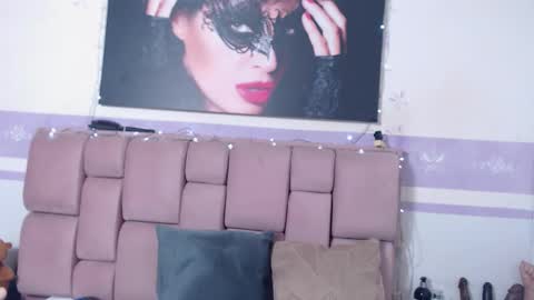 RoxetteMature online show from 11/12/25, 11:54