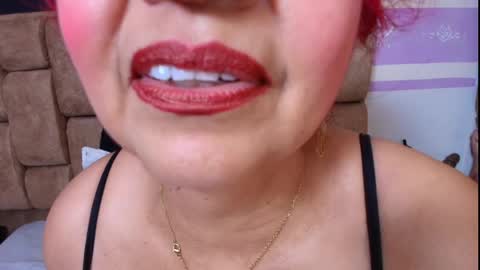 Snapshot of roxettemature chatting on 05/02/26, 12:21 RoxetteMature online show from 05/02/26, 12:21