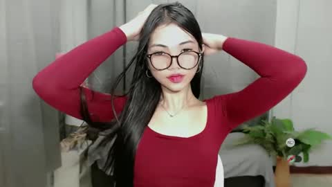 Roxie online show from 02/07/25, 01:25