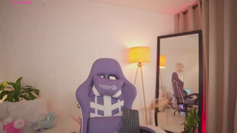  R O X I E  online show from 07/08/26, 12:59