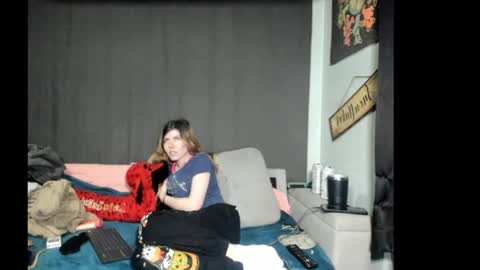 Snapshot of roxihazeleyes chatting on 02/23/26, 11:57 roxihazeleyes online show from 02/23/26, 11:57