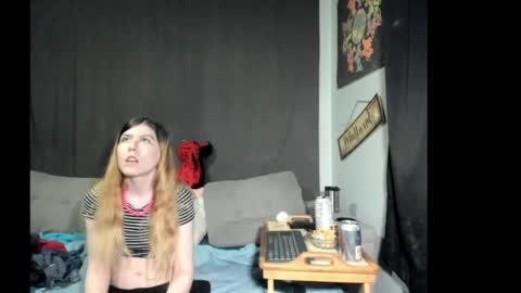 roxihazeleyes online show from 04/09/26, 06:19