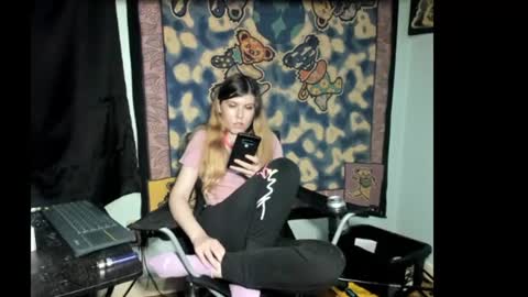 roxihazeleyes online show from 07/23/26, 01:58