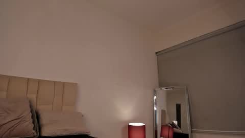 Roxxy online show from 02/20/25, 12:19