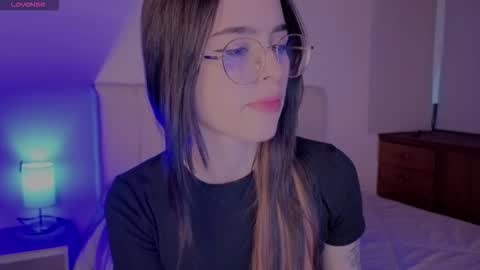 Roxxy online show from 03/04/26, 11:00