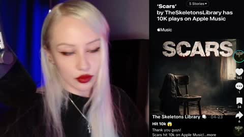 Snapshot of roxxyrowe chatting on 06/07/26, 08:56 Roxy Rowe online show from 06/07/26, 08:56