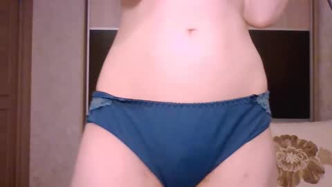 Roxxy Wharton online show from 03/15/26, 05:30