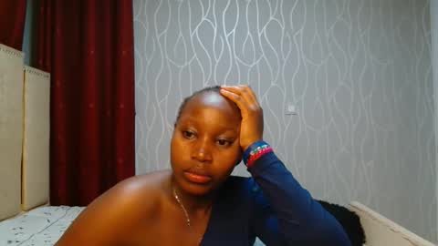 Roxy online show from 01/16/26, 07:18