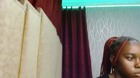 Roxy online show from 02/02/26, 02:10