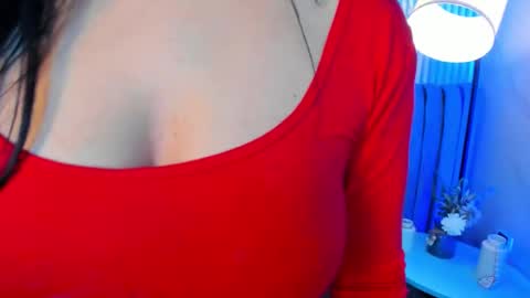 Roxy hell online show from 10/04/25, 12:25