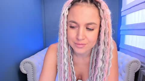 Roxy online show from 12/07/24, 04:53