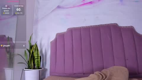 Roxy online show from 06/06/26, 03:55