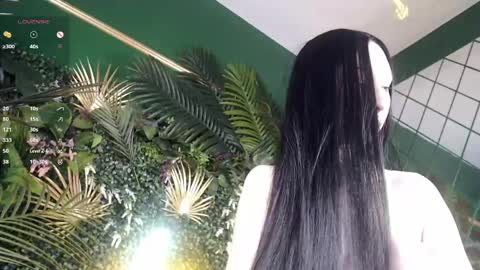 Snapshot of roxy_morrison_x chatting on 05/27/26, 03:47 roxanne online show from 05/27/26, 03:47