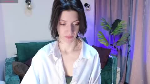 roxy_riot_ online show from 02/14/25, 01:23