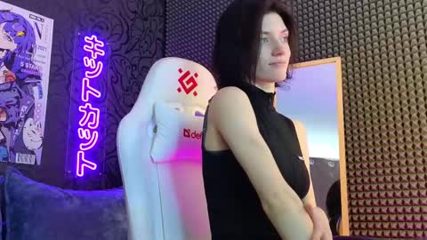 roxy_riot_ online show from 02/23/25, 04:28