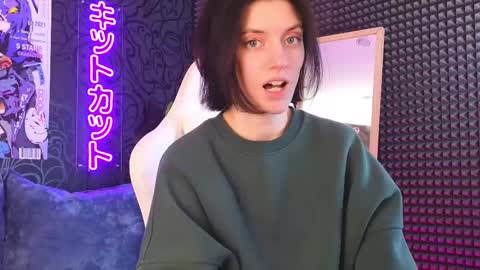 roxy_riot_ online show from 02/26/25, 07:31