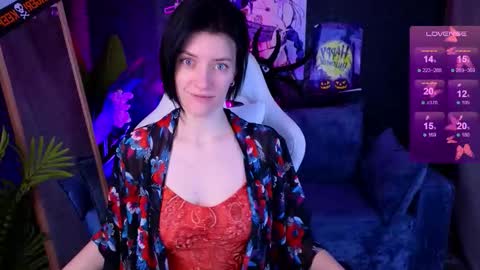 roxy_riot_ online show from 10/30/25, 01:51