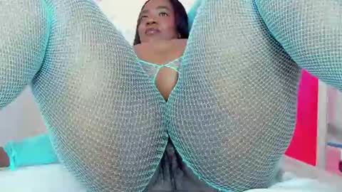 Snapshot of roxy_sexy69 chatting on 07/01/26, 09:14 roxy_sexy69 online show from 07/01/26, 09:14