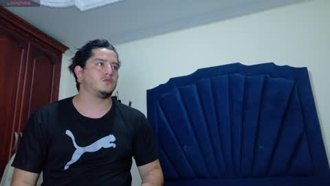 Snapshot of roxyandaron2 chatting on 05/10/26, 12:32 RoxyAron online show from 05/10/26, 12:32