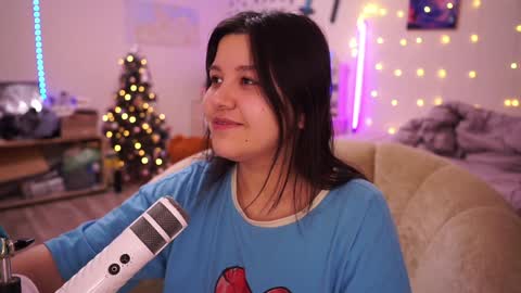 roxysuh online show from 01/22/25, 02:37