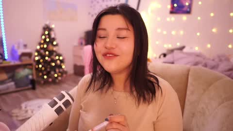 roxysuh online show from 02/04/25, 05:53