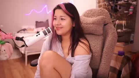 roxysuh online show from 09/26/25, 08:18