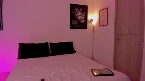 val online show from 02/21/25, 09:54