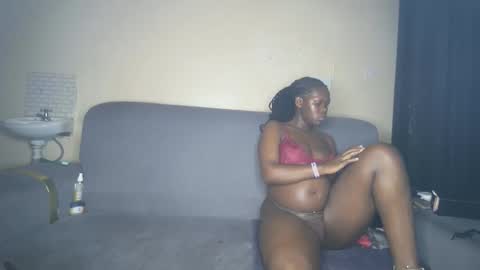 royal_charm online show from 03/07/26, 08:00