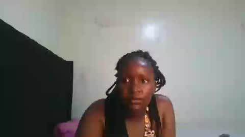 Snapshot of royal_goddes2 chatting on 06/16/26, 05:37 royal_goddes2 online show from 06/16/26, 05:37