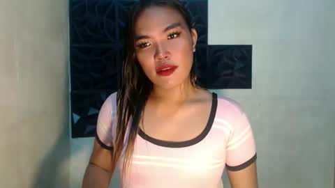 royaltymarcela6969 online show from 10/15/25, 09:20