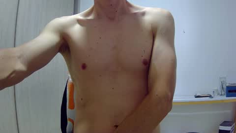 Roy online show from 01/15/26, 01:54