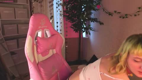 Roziett online show from 03/14/26, 09:26