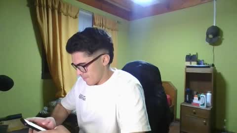 rpaulo25 online show from 01/15/25, 01:02