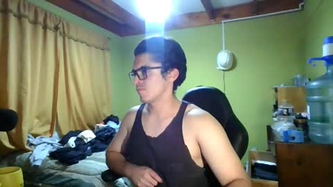 rpaulo25 online show from 04/28/26, 04:50