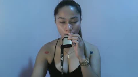 rub907356 online show from 02/05/25, 10:41