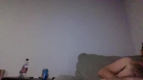 Snapshot of rubbingoneout714 chatting on 01/02/25, 02:00 rubbingoneout714 online show from 01/02/25, 02:00