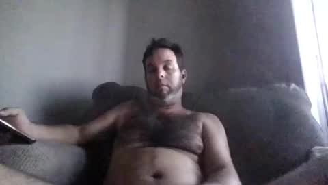 Snapshot of rubbingoneout714 chatting on 01/05/25, 01:26 rubbingoneout714 online show from 01/05/25, 01:26